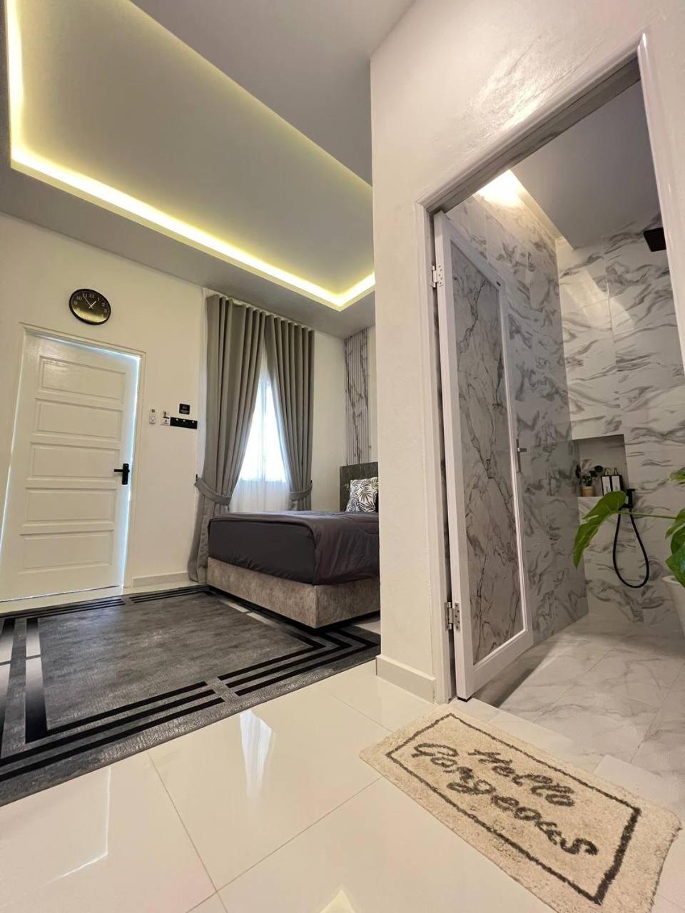 Auranad Tinyhouse Bandar Tanah Merah Wifi Netflix Buitenkant foto